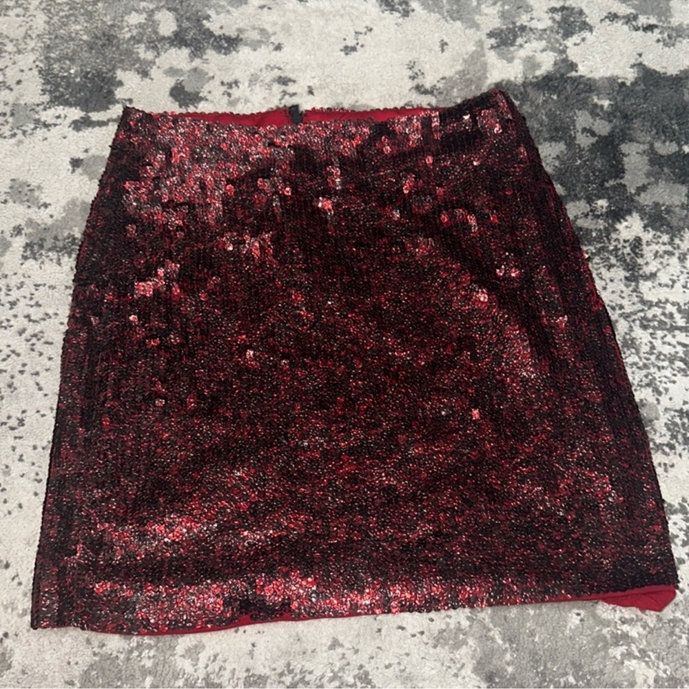 Alice + Olivia Red & Black Sequin Mini Skirt
